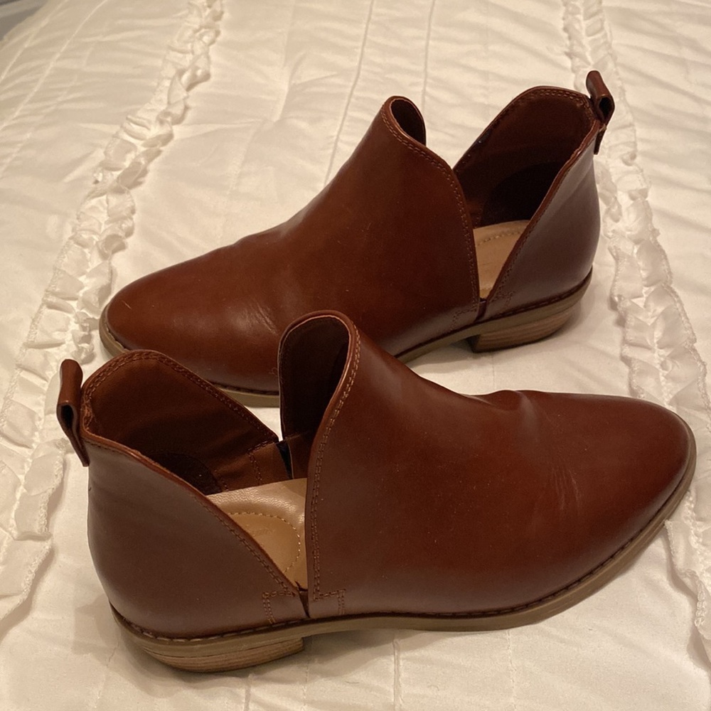 Ankle booties - Picture 4 of 4